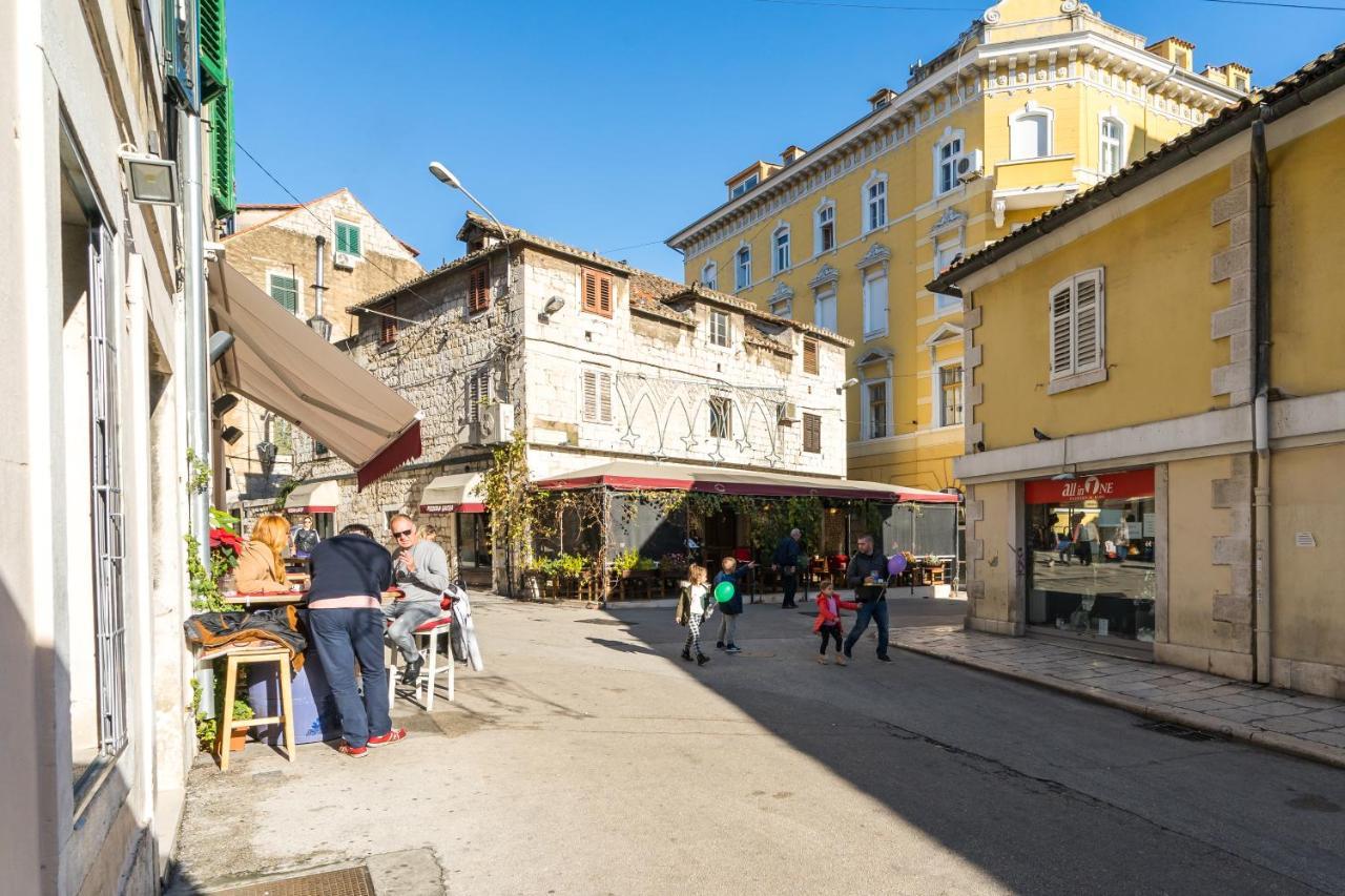 Apartment In Old Town With City View Split Zewnętrze zdjęcie